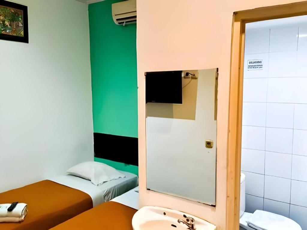 Mira Hotel Banjarmasin  Ngoại thất bức ảnh